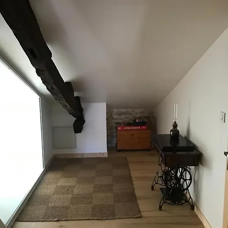 Cordeliers Dandelion Apartment *